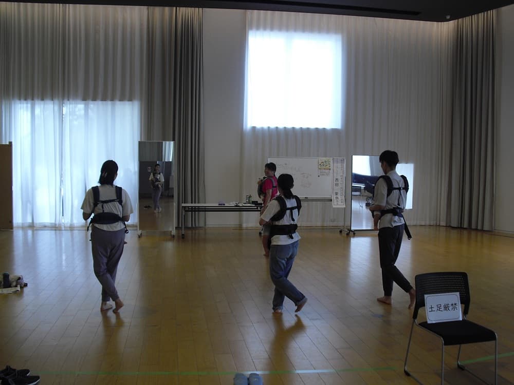 赤ちゃんと一緒にベビーダンス3