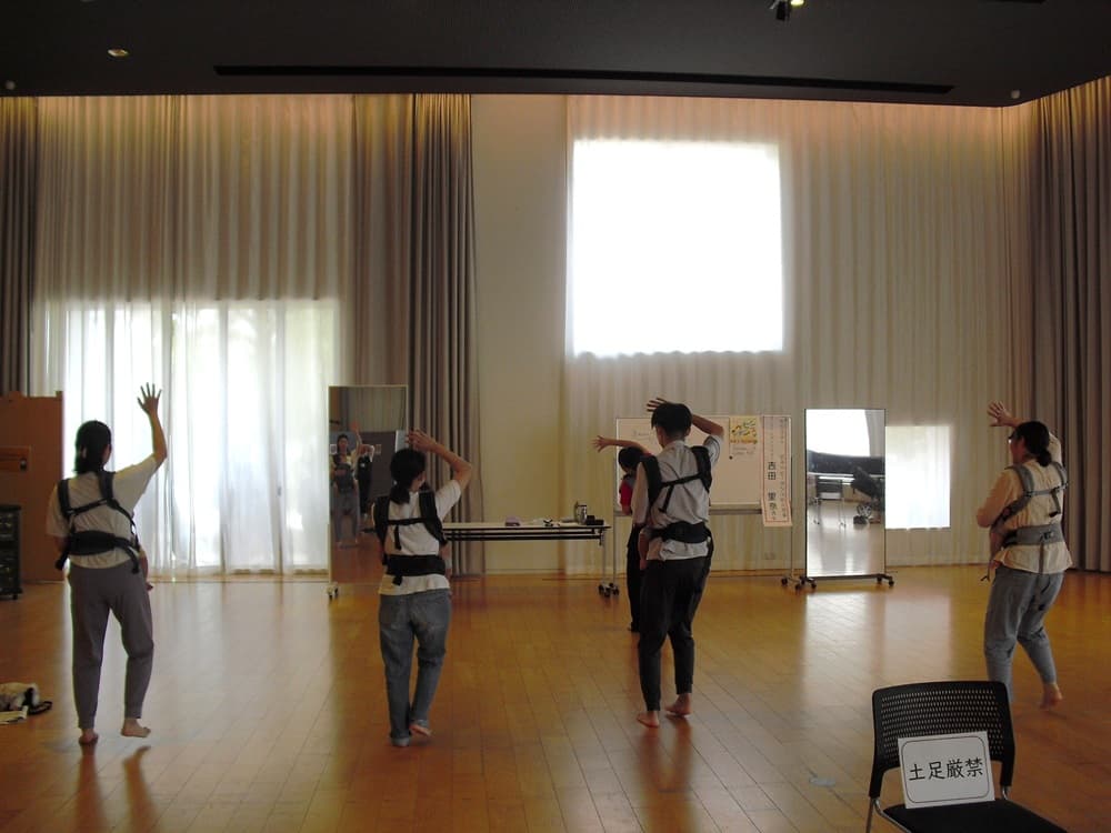 赤ちゃんと一緒にベビーダンス4